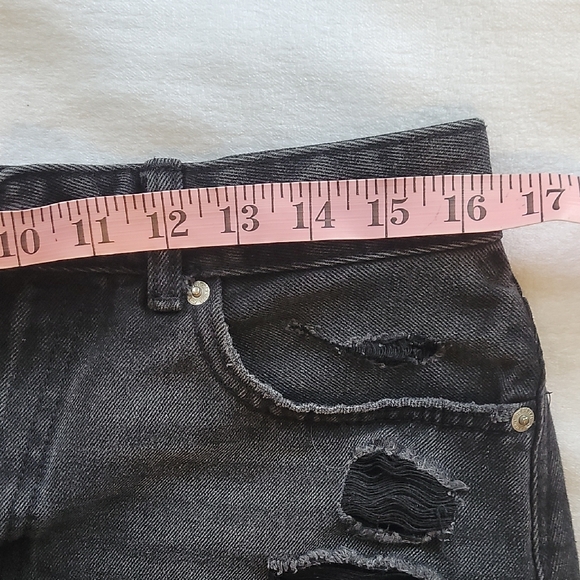 FB Sister Distressed Black Denim Shorts Size M - Picture 3 of 9